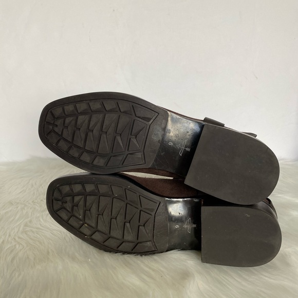 Pour La Victoire Brown Suede Booties / Size 9 - Picture 7 of 8